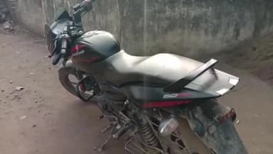 ਪਠਾਨਕੋਟ: ਸਰਨੇ ਤੋਂ ਯੂਬੀਡੀਸੀ ਨਹਿਰ ਵੱਲ ਜਾਂਦੇ ਰਸਤੇ ਤੇ ਕੁਝ ਅਣਪਛਾਤੇ ਬੰਦਿਆਂ ਵੱਲੋਂ ਲੋਕਾਂ ਨਾਲ ਕੀਤੀ ਜਾ ਰਹੀ ਲੁੱਟ ਖੋਹ ਦੇ ਮਾਮਲੇ ਆਏ ਸਾਹਮਣੇ।