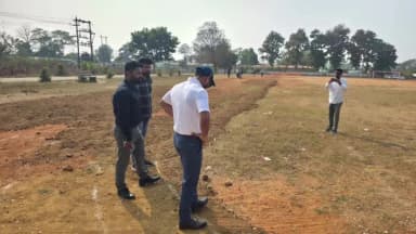 ଲୋଇସିଂହା: ରାମପୁର SSD ବିଦ୍ୟାଳୟ ଖେଳପଡ଼ିଆ ଉନ୍ନତି କାର୍ଯ୍ୟର ସମୀକ୍ଷା କଲେ ଜିଲ୍ଲାପାଳ