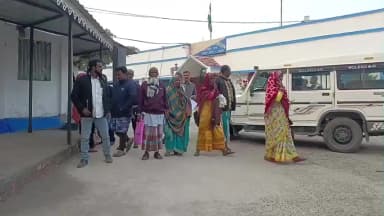 গাজোল: নিখোঁজ ১ বৃদ্ধাকে উদ্ধার করলো গাজোল থানার পুলিশ ফিরিয়ে দিল নিখোঁজ পরিবারের হাতে,মানবিক উদ্যোগে সাধুবাদ জানান পুলিশ কে