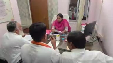 केशकाल: केशकाल में SIR पर विवाद, मतदाता नाम कटने के आरोप पर कांग्रेस ने किया प्रदर्शन; एसडीएम को सौंपा ज्ञापन