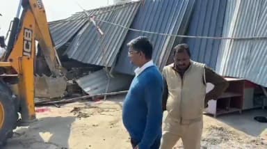 सोनपुर में NH 31 से अतिक्रमण हटाने की कार्रवाई
#encroachmentremoval
#nh31🛣️
#sonepur
#saran
Information & Public Rel...