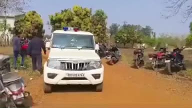 ମାଲକାନଗିରି: ମଡେଲ ଥାନା ଅଧିନସ୍ଥ ଏମଭି ୧୬ ଗାଁ ନିକଟରେ ଥିବା ପତ୍ର ଗୋଦାମ ପାର୍ଶ୍ଵରେ ଜଣେ ବ୍ୟକ୍ତିର ମୃତଦେହ ଉଦ୍ଧାର