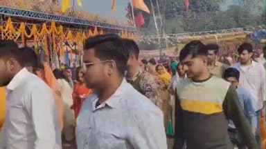 बेलागंज: पाई बिगहा सूर्य मंदिर में श्रद्धालुओं की उमड़ी आस्था, दिनभर लगा रहा तांता