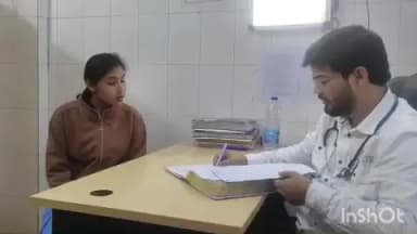 बांका: समुखिया मोड़ हाई स्कूल परीक्षा केंद्र पर छात्रा की तबीयत बिगड़ी, अस्पताल में भर्ती