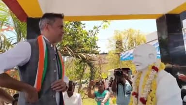 ಮನ್ ರೇಗಾ ಯೋಜನೆ ಹೆಸರು ಬದಲಾವಣೆ ಖಂಡಿಸಿ ಕೊಡಗಿನ ಗೋಣಿಕೊಪ್ಪದಲ್ಲಿ ನಡೆದ ಕಾಂಗ್ರೆಸ್ ಕಾಲ್ನಡಿಗೆ ಜಾಥ, ಶಾಸಕ ಪೊನ್ನಣ್ಣ ಭಾಗಿ