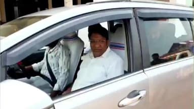 ଦେବଗଡ: ପଶ୍ଚିମ ଓଡିଶାରେ ବିଜେଡି ନେତୃତ୍ୱକୁ ନେଇ ଚାଲିଥିବା ଚର୍ଚ୍ଚା ଉପରେ ଦେବଗଡରେ ପ୍ରତିକ୍ରିୟା ଦେଲେ ବିଧାୟକ ରୋମାଂଚ ରଞ୍ଜନ ବିଶ୍ୱାଳ