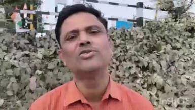 পান্ডুয়া: সবই বাথরুম প্রেমী মানুষ এরা পান্ডুয়া থেকে রাজ্য সরকারকে উদ্দেশ্য করে বললেন সিপিআইএম এরিয়া কমিটির সম্পাদক