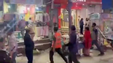 মোহনপুর: আগরতলা শহরের বিভিন্ন স্থানে ফুটপাত দখল কারীদের বিরুদ্ধে অভিযানের নামল প্রশাসন