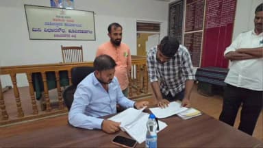 ಹಡಗಲಿ: ಪಟ್ಟಣದ ಮಿನಿ ವಿಧಾನಸೌಧದ ತಾಲೂಕು ಕಚೇರಿಗೆ ಇಂದು;ಶಾಸಕ ಕೃಷ್ಣ ನಾಯ್ಕ್ ದಿಡೀರ್ ಭೇಟಿ, ಕಡತಗಳ ಪರಿಶೀಲನೆ