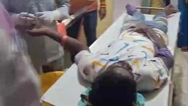 पाकरटांड: कोबांग के पास मोटरसाइकिल दुर्घटना में व्यक्ति घायल, परिवार ने अस्पताल पहुंचाया