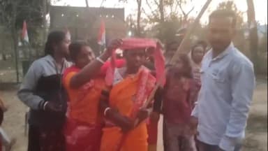 আউশগ্রাম ১: হাঁড়িভাঙা থেকে মিউজিক্যাল চেয়ার, ‘খেলা হবে’ কর্মসূচিতে জমজমাট আউশগ্রাম