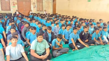 જીવનમાં સફળ થવાની ચાવી ' વિષય પર સરકારી હાઇસ્કૂલ રાણાવાવ ખાતે સેમિનાર યોજાયો