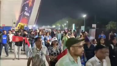 વાઘોડિયા: WPL વુમન્સ પ્રીમિયર લીગમાં ફરી RCB ચેમ્પિયન,કોટંબી સ્ટેડિયમ ખાતે ક્રિકેટ રસિકો દ્વારા ઉજવણીનો ઉત્સવ મનાવાયો