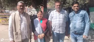 लातेहार: भाजपा समर्थित अध्यक्ष पद की प्रत्याशी आशा देवी ने अपना नामांकन पत्र वापस लिया