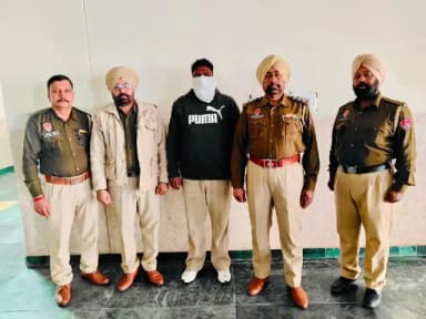 ਨਵਾਂਸ਼ਹਿਰ: ਥਾਣਾ ਸਦਰ ਬੰਗਾ ਪੁਲਿਸ ਨੇ ਛੇ ਗ੍ਰਾਮ ਹੈਰੋਇਨ ਸਮੇਤ ਪਿੰਡ ਲੱਖਪੁਰ ਨਿਵਾਸੀ ਪਰਮਿੰਦਰ ਰਾਮ ਪੁੱਤਰ ਜੀਤਾ ਨੂੰ ਕੀਤਾ ਕਾਬੂ