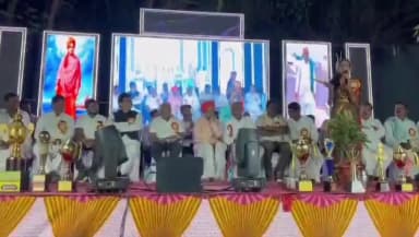 ಮುಧೋಳ: ಸಚಿವ ಆರ್.ಬಿ.ತಿಮ್ಮಾಪೂರ್ ಅವರು ಸಿಎಂ ಆಗ್ತಾರೆ, ಶಿರೋಳದಲ್ಲಿ ಭವಿಷ್ಯ ನುಡಿದ ಕೊರವಂಜಿ ವೇಷ ತೊಟ್ಟ ವಿದ್ಯಾರ್ಥಿನಿ