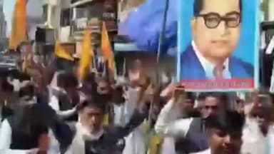 हंडिया: हंडिया तहसील के अहिरवार समाज के लोगों ने रैली निकालकर जिला मुख्यालय पर कार्यक्रम में शामिल हुए