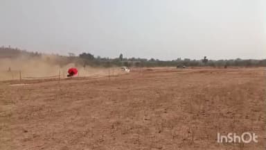 ನಂಜನಗೂಡು: ನಂಜನಗೂಡಿನಲ್ಲಿ ಆಯೋಜನೆಗೊಂಡಿದ್ದ ಕಾರ್ ರೇಸ್ನಲ್ಲಿ ನಿಯಂತ್ರಣ ತಪ್ಪಿ ಪಲ್ಟಿಯಾದ ಕಾರು