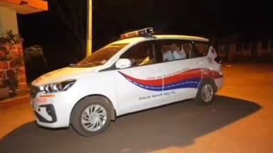 ಹುಕ್ಕೇರಿ: ನಕಲಿ ದಾಖಲೆ ಸೃಷ್ಟಿಸಿ ಜಮೀನು ಖರೀದಿ ಮಾಡಿಸಿರುವ ಆರೋಪದಡಿ ಹುಕ್ಕೇರಿ ತಾಲೂಕಾ ಸಬ್ ರಿಜಿಸ್ಟ್ರಾರ್ ಅಧಿಕಾರಿ ಅರೆಸ್ಟ್