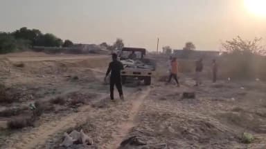 लूनकरनसर: कालवास सड़क पर सरकारी भूमि से अतिक्रमण हटाया गया