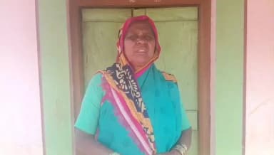 ಗೋಕಾಕ: ಲಗಮಶ್ವೇರ ಗ್ರಾಮದಲ್ಲಿ ಕಾಣೆಯಾದ ಮಗನಿಗಾಗಿ ಹುಡುಕಾಟ ನಡೆಸುತ್ತಿರುವ ತಾಯಿ