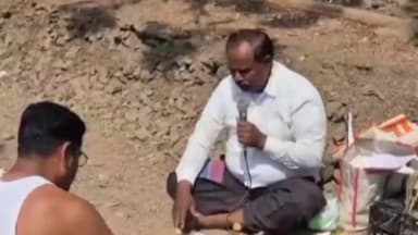 श्रीगोंदा: श्रीगोंदा येथे रस्त्याच्या कामाविरोधात संभाजी ब्रिगेडचे 'दशक्रिया आंदोलन'