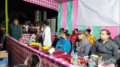 বাগদা: বিজেপি ছেড়ে ৪০ টি পরিবার নিয়ে তৃণমূলে যোগ দিলো প্রাক্তন পঞ্চায়েত সদস্য ।