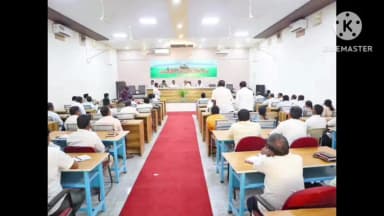 ಇಂಡಿ: ಪಟ್ಟಣದಲ್ಲಿ ಗ್ರಾ.ಪಂ ಅಭಿವೃದ್ಧಿ ಅಧಿಕಾರಿಗಳ ಸಭೆ ನಡೆಸಿದ ಶಾಸಕ ಯಶವಂತರಾಯಗೌಡ ಪಾಟೀಲ