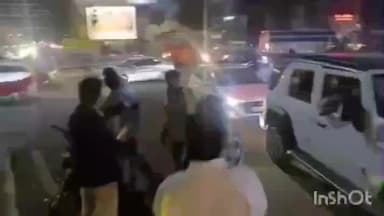 जळगाव: आकाशवाणी चौकात मद्यपान करून वाहतूक पोलिसांच्या सोबत हुज्जत घालत धक्काबुक्की करणाऱ्या दोघा तरुणांवर गुन्हा दाखल