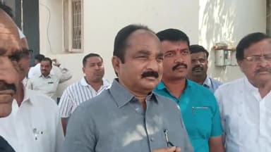 सातारा: मंत्री मकरंद पाटील यांनी साधला पत्रकारांशी सवांद