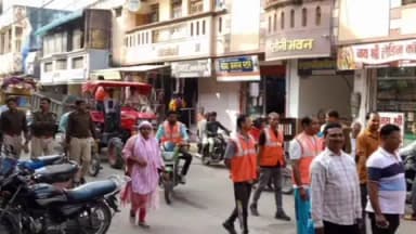 झालरापाटन: झालरापाटन में अतिक्रमण अभियान रुका, दुकानदारों को समझाइश दी गई, सड़क पर सामान रखने पर होगी कार्रवाई: प्रशासन की चेतावनी