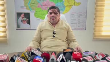 హుస్నాబాద్: ప్రతి ఒక్కరూ ప్రజాస్వామ్యాన్ని గౌరవిస్తూ ఓటు హక్కు వినియోగించుకోవాలి : రాష్ట్ర మంత్రి పొన్నం ప్రభాకర్