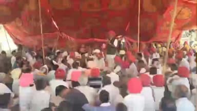 मेसिया नदी में बजरी खनन के खिलाफ ग्रामीणों ने किया धरना, लीज निरस्त करने की मांग