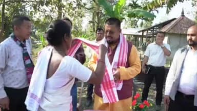 শদিয়া: অম্বিকাপুৰ গাঁও পঞ্চায়তৰ ন-চাকি নামনি চুকত নৱনিৰ্মিত নামঘৰভাগৰ শুভ উদ্বোধন বিধায়ক বলীন চেতিয়াৰ