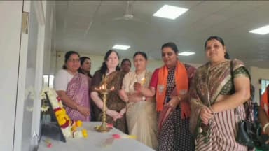 સીંગવડ: સિંગવડ ખાતે નર્સિંગ કોલેજ અને આર્ટ્સ કોલેજમાં બજેટ મુદ્દે મહિલા સંવાદ યોજાયો