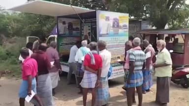 விளாத்திகுளம்: குருவார் பட்டி கிராமத்தில் வாக்களிப்பது குறித்து விழிப்புணர்வு நிகழ்ச்சி நடைபெற்றது