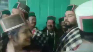 टापरी: प्रसिद्ध देवता महेश्वर चगांव स्वर्ग लोक से लौटे धरती लोक, लोगों ने की पूजा-पाठ व लोकनृत्य