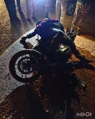 जगदलपुर: ग्राम आसना में भीषण सड़क हादसा, अज्ञात वाहन की टक्कर से मोटरसाइकिल सवार युवक की हुई मौत