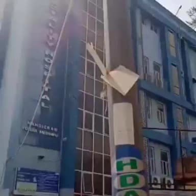 তমলুক: আশ্চর্য ঘটনা! বাইক দুর্ঘটনায় আহত হনুমান নিজেই পরিষেবা নিতে নন্দীগ্রাম সুপার স্পেশালিটি হসপিটালে