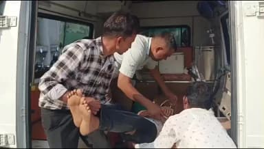 आबापुरा: आंबापुरा कस्बे में 12वीं कक्षा की छात्रा की एग्जाम के बाद हॉस्टल में बिगड़ी तबीयत, एमजी अस्पताल में उपचार जारी