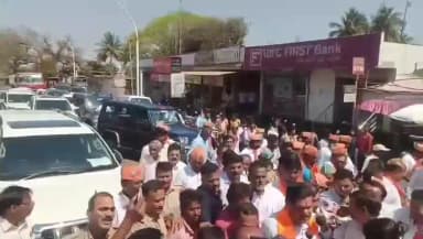 ಬೀಳಗಿ: ಪಟ್ಟಣದಲ್ಲಿ ಬಿಜೆಪಿ ರಾಜ್ಯಾಧ್ಯಕ್ಷ ಬಿ.ವೈ.ವಿಜಯೇಂದ್ರ ಅವರನ್ನ ಅದ್ದೂರಿಯಾಗಿ ಸ್ವಾಗತಿಸಿದ ಬಿಜೆಪಿಗರು