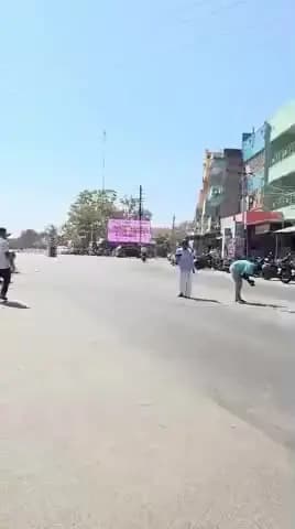 அரூர்: கம்பைநல்லூர் மகளிர் உரிமைத்தொகை உயர்த்திய முதல்வருக்கு நன்றி தெரிவித்து இனிப்பு வழங்கி கொண்டாட்டம்