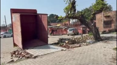 ਨੰਗਲ: ਨੰਗਲ ਵਿਖੇ ਬੀਬੀਐਮਬੀ ਦੀ ਜਮੀਨ ਤੇ ਕਬਜ਼ਾ ਕਰਕੇ ਰੱਖੇ ਖੋਖਿਆਂ ਨੂੰ ਬੀਬੀਐਮਬੀ ਦੇ ਅਧਿਕਾਰੀਆਂ ਵੱਲੋਂ ਹਟਾਇਆ ਗਿਆ