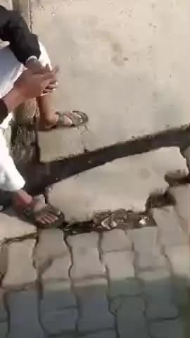 khindord mad in a masjid