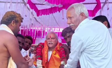 ಶೋರಾಪುರ: ಯಕ್ತಾಪುರ ಗ್ರಾಮದಲ್ಲಿ ಮರಗಮ್ಮ ಜಾತ್ರಾ ಮಹೋತ್ಸವ
- ಸಚಿವ ಶರಣಬಸಪ್ಪ ದರ್ಶನಾಪುರ ಭಾಗಿ