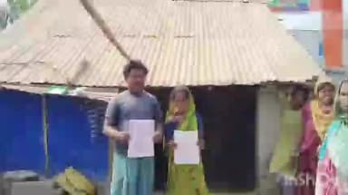 হরিশ্চন্দ্রপুর ১: হতদরিদ্র পরিবারকে উচ্ছেদ করতে তৎপর প্রতিবেশীরা, মানকি বাড়ি গ্রামে পরিবারের উপর হামলা
