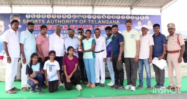 జేఎన్ఎస్ స్టేడియంలో ముగిసిన సీఎం కప్ పోటీలు విజేతలకు బహుమతులు అందజేసిన ఎమ్మెల్యే రాజేందర్ రెడ్డి