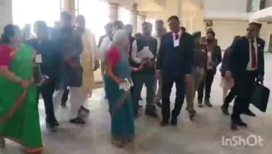 राज्यपाल उ प्र श्रीमती आनंदीबेन पटेल ने मिर्जापुर के निर्माधीन माँ विंध्यवासिनी विश्वविद्यालय के कार्य का किया निरीक्षण