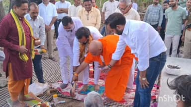 कुलपहाड़: क्षेत्रीय विधायक द्वारा किशोर सागर तालाब के जीर्णोद्धार के लिए कुलपहाड़ में हुआ भूमि पूजन