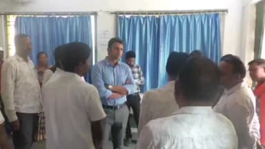 तमनार: कलेक्टर ने तमनार सीएचसी में स्वास्थ्य सुविधाओं का अचानक निरीक्षण किया